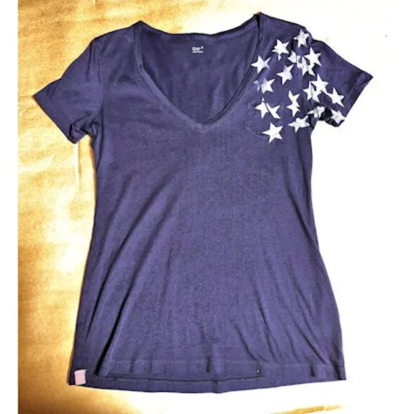 Gap Shirt, Stars, Blue T-Shirt, Size Small - Picture 2 of 6